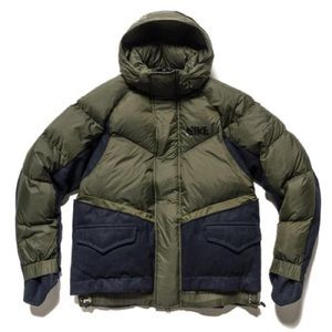 Nike X Sacai NRG PARKA Men size Small BRAND NEW